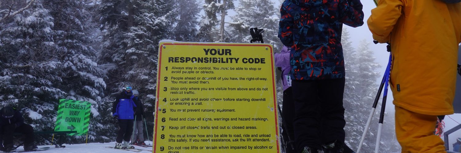 25 Skier Responsibility Safety BW